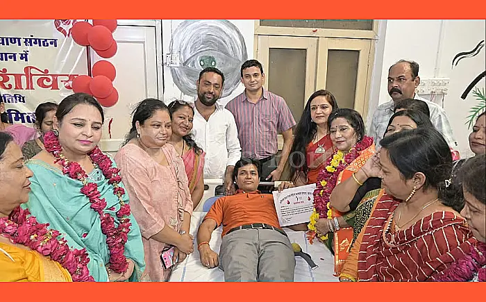 रेलवे अस्पताल में 101 कर्मचारियों ने किया रक्तदान, सेरेब्रल पाल्सी जागरूकता शिविर भी आयोजित