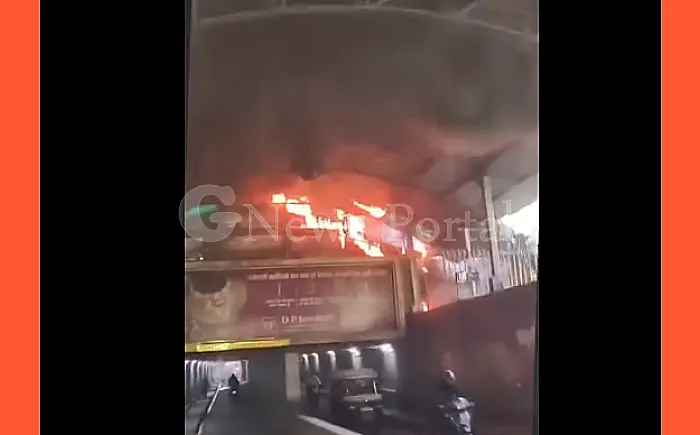 कोटा रेलवे अंडर ब्रिज के शेड में लगी भीषण आग, बड़ा हादसा टला