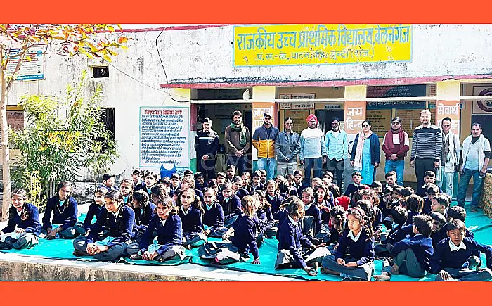 भामाशाह ने बच्चों को गर्म कपड़े दिलाकर किया खुश
