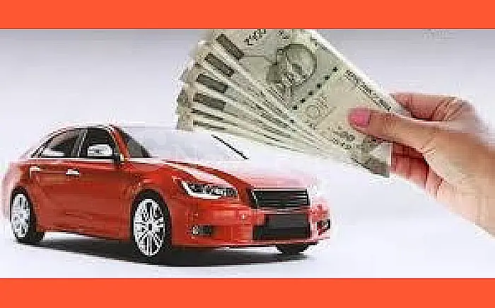 घर खड़ी कार का कटा चालान, फर्जी नंबर प्लेट का मामला आया सामने