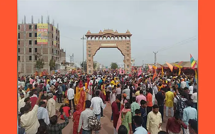 खाटू श्यामजी में नए साल पर उमड़ा भक्तों का सैलाब, 10 लाख से अधिक ने किए दर्शन