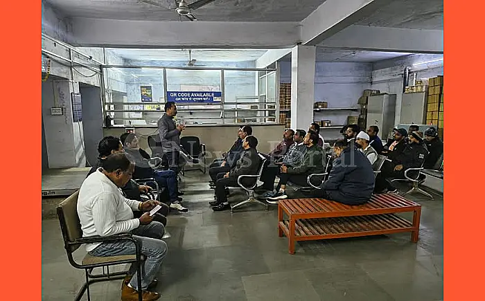 कोटा: पार्सल कार्यालय में वाणिज्य संगठन की बैठक पर विवाद, 'ऑन ड्यूटी' पदाधिकारियों के शामिल होने पर उठे सवाल