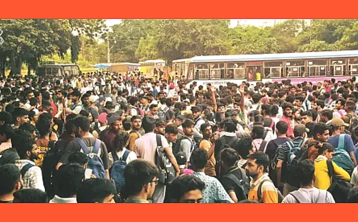 उदयपुर और श्रीगंगानगर में कांस्टेबल भर्ती परीक्षा के दौरान पेपर में हुई बड़ी चूक, देर से शुरू हुई परीक्षा
