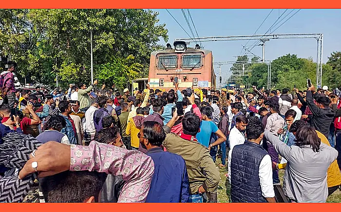 राजस्थान में 9 नए जिलों के निरस्त होने पर आक्रोश, अनूपगढ़ में बाजार बंद, नीमकाथाना में महापड़ाव शुरू