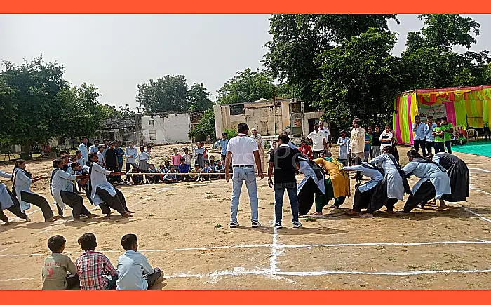 सवाई माधोपुर: ब्लॉक स्तरीय खेलकूद प्रतियोगिता में चमकी स्थानीय प्रतिभाएं, कबड्डी में पीजी कॉलेज व रस्सा-कस्सी में माउंट टाउन रही प्रथम