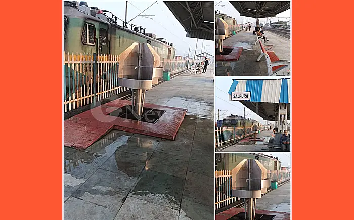 सालपुरा स्टेशन पर 'जल बर्बादी' का आलम: हफ्तों से बह रहा नलों का पानी, यात्रियों की शिकायत अनसुनी