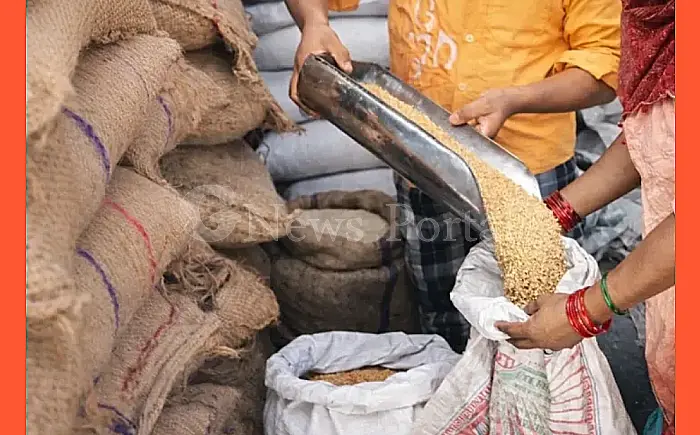 दौसा में ‘गिव अप’ अभियान का कड़ा रुख: 1158 अपात्रों को नोटिस, वसूला जाएगा 'एक-एक दाने' का हिसाब