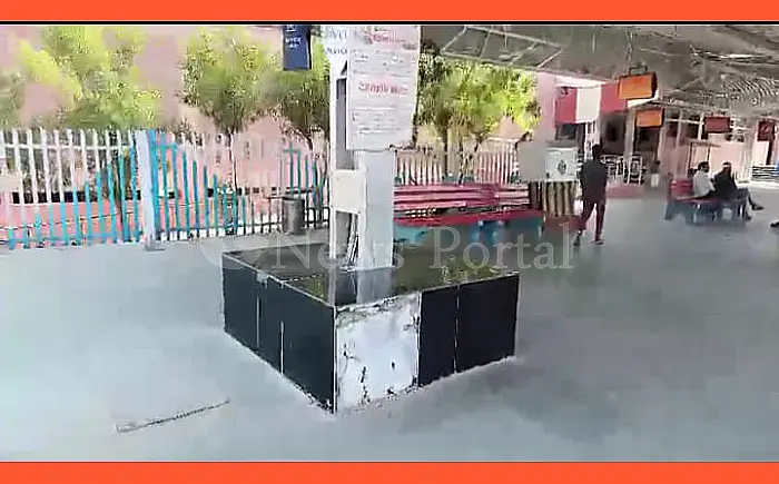 उद्घाटन से पहले ही मांडलगढ़ स्टेशन पर गिरी अमृत भारत योजना की टाइल्स, गुणवत्ता पर उठे सवाल