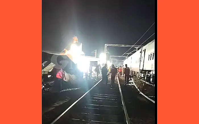 दाढ़देवी में ट्रेन दुर्घटना में दो की मौत और 12 घायल की सूचना पर दौड़ा प्रशासन, मौके पर पहुंचे तो निकला मॉक ड्रिल