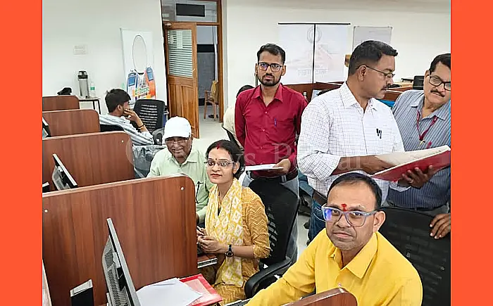 कोटा मंडल की अनूठी पहल: रिटायरमेंट से पहले ही 66 रेलकर्मियों की राह हुई आसान, दस्तावेजों की कमियां मौके पर दुरुस्त